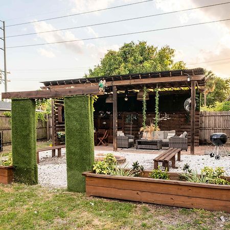 Upscale Ybor House With Outdoor Living Space Tampa Kültér fotó